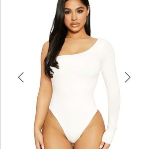Naked wardrobe side piece bodysuit
